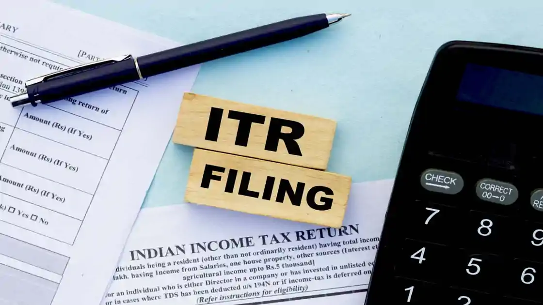 असेसमेंट ईयर 2026-27 के लिए ITR प्रक्रिया शुरू, जानिए कौन भर सकता है ITR-1 और ITR-4