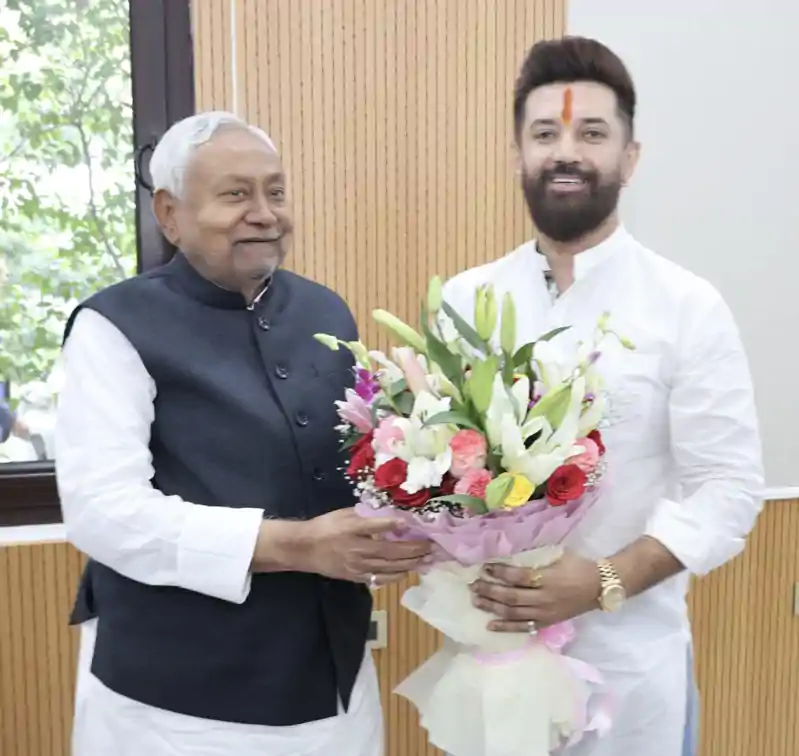 जीत के बाद CM नीतीश से मिले चिराग, मुख्यमंत्री पद को लेकर सामने आई बड़ी जानकारी Chirag Paswan