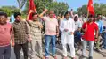 BSL प्लांट के दो गेट जाम, आवागमन ठप, आंदोलन हुआ उग्र 