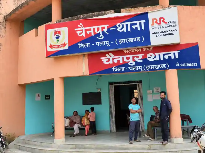 एक और निर्भया कांड: 14 संदिग्धों का लिया गया DNA सैंपल, दो का होगा लाई डिटेक्टर टेस्ट एक और निर्भया कांड: 14 संदिग्धों का लिया गया DNA सैंपल, दो का होगा लाई डिटेक्टर टेस्ट
