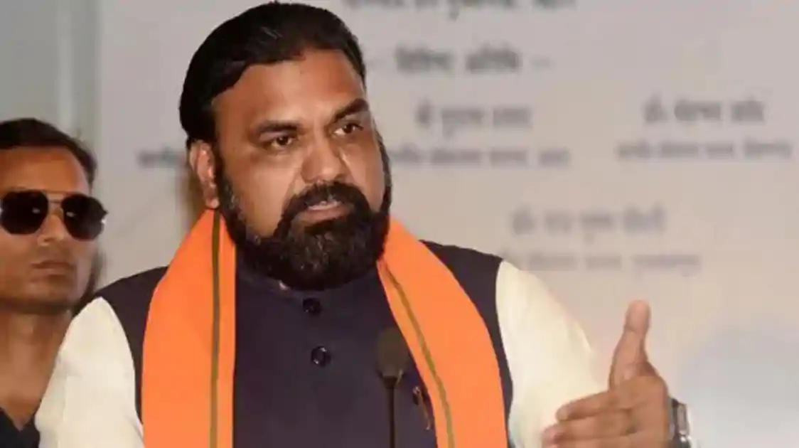 शपथ लेने के बाद तुरंत काम में जुटे CM सम्राट चौधरी, अधिकारियों संग की बड़ी बैठक