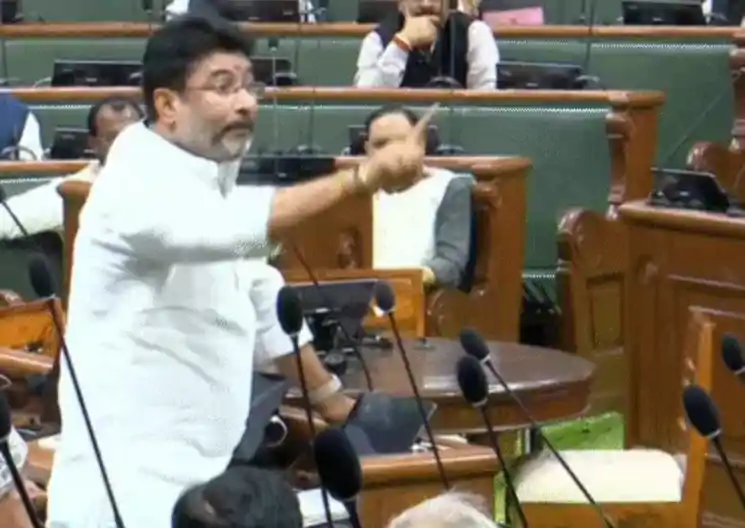 रामविलास पासवान को 'बेचारा' कहना पड़ा भारी!, राजू तिवारी ने तेजस्वी के विधायकों को उंगली दिखाकर कहा- ये गंदे आदमी हैं