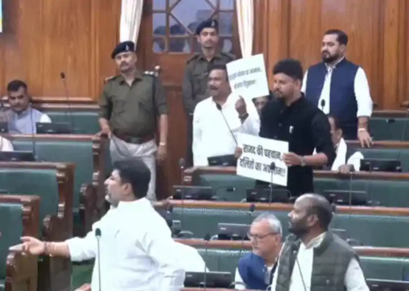 रामविलास पासवान को ‘बेचारा’ कहने पर सदन में बवाल, चिराग की पार्टी ने बताया दूसरा अंबेडकर, कहा- RJD दलित विरोधी बिहार विधानसभा