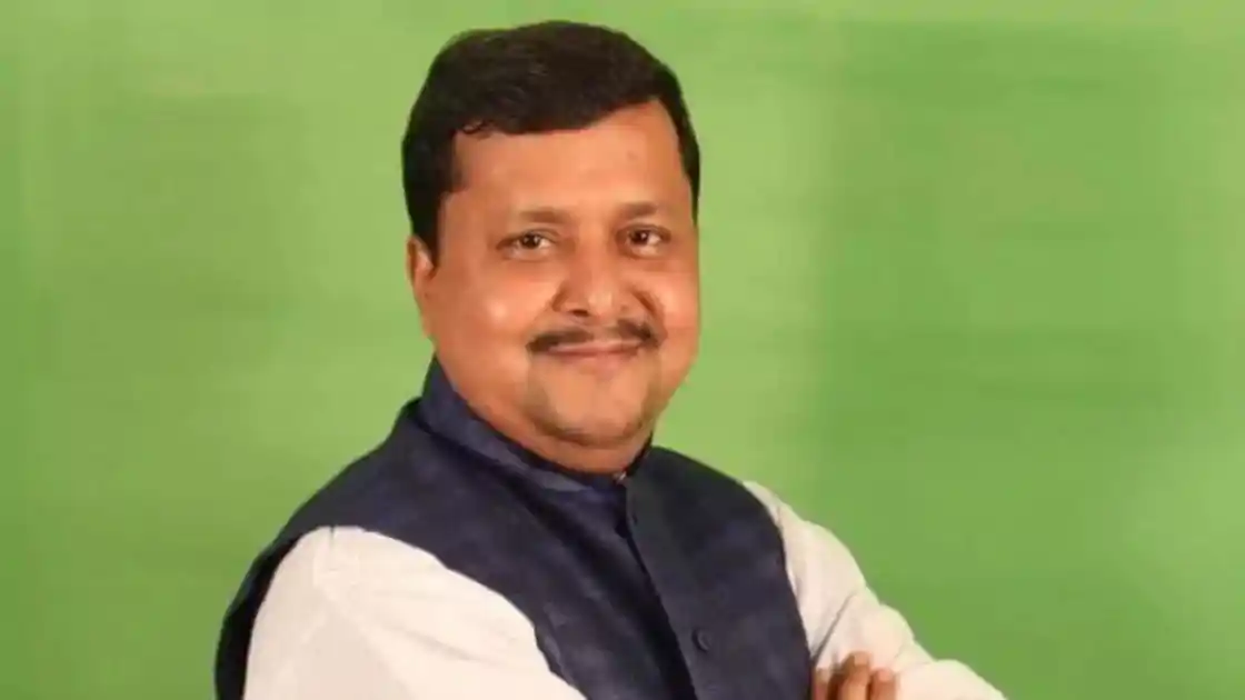 मकर संक्रांति पर नितिन नवीन का शक्ति प्रदर्शन: राष्ट्रीय कार्यकारी अध्यक्ष बनने के बाद पहली बार दो जगह दही-चूड़ा भोज