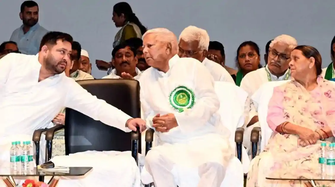 IRCTC घोटाले में लोअर कोर्ट के फैसले को चुनौती, राबड़ी की याचिका पर दिल्ली HC ने CBI से मांगा जवाब