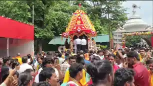 बोकारो : छेरा पहरा से हुई शुरुआत, जगन्नाथ रथयात्रा में दिखी भक्ति की अद्भुत छटा