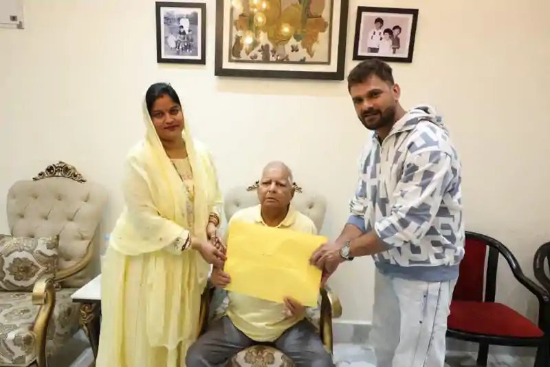 छपरा से चुनाव लड़ेंगे खेसारी लाल यादव: बोले– मैं लडूं या पत्नी, दोनों एक ही बात है Khesari lal yadav