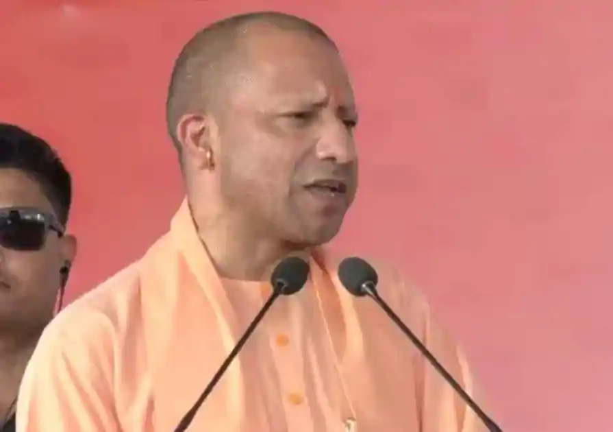 दानापुर में गरजे योगीः RJD-कांग्रेस में सिर्फ परिवार का  कल्याण किया, कहा- UP में माफिया जहान्नुम की यात्रा पर हैं