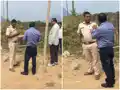 दो विभाग के अधिकारी आमने-सामने, एक दूसरे का रास्ता रोका 