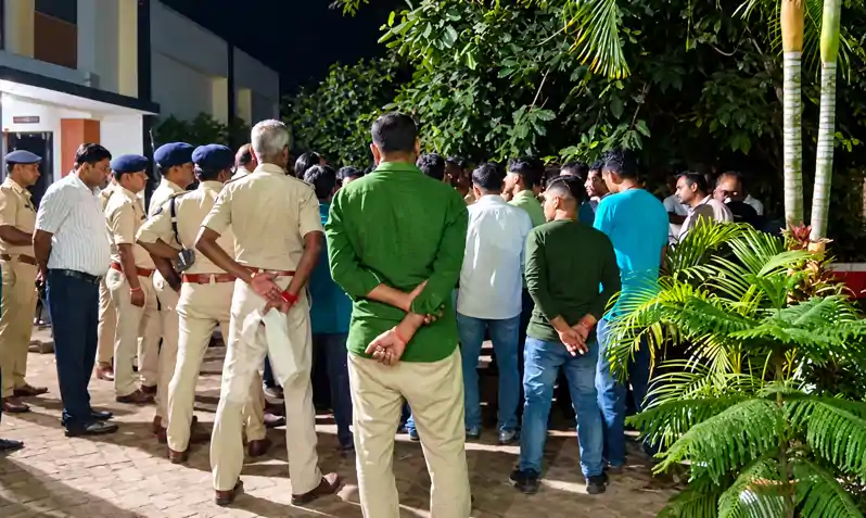 भोरे थाने पर उपद्रव मचाना पड़ा भारी, 18 नामजद और 50 अज्ञात के खिलाफ FIR दर्ज