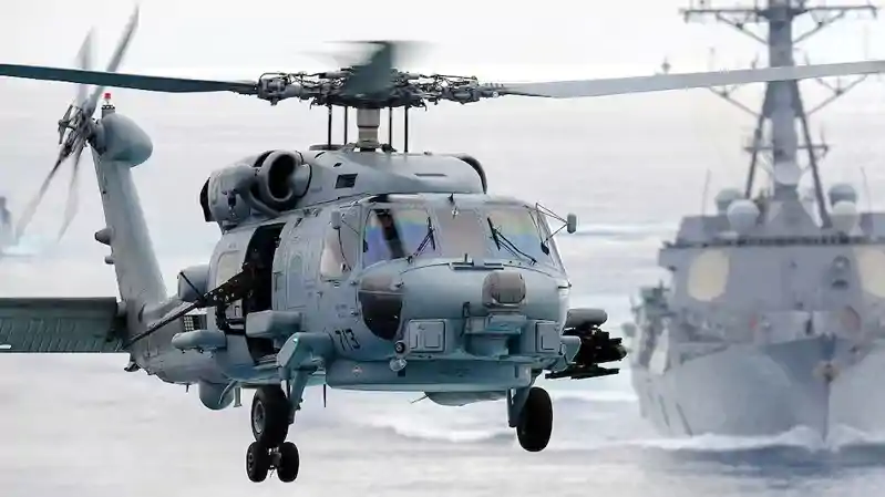 भारतीय नौसेना की ताकत में बड़ा इजाफा, गोवा में शुरू हुई MH-60R ‘रोमियो’ हेलीकॉप्टरों की दूसरी स्क्वाड्रन भारतीय नौसेना की ताकत में बड़ा इजाफा, गोवा में शुरू हुई MH-60R ‘रोमियो’ हेलीकॉप्टरों की दूसरी स्क्वाड्रन