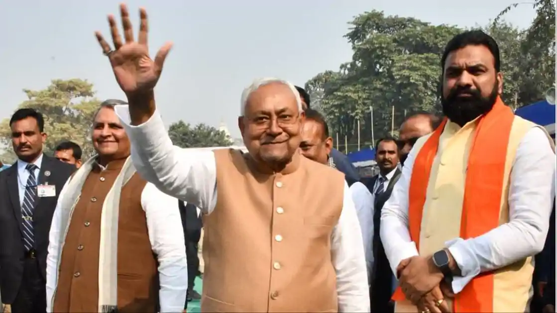 एक्शन मोड में मुख्यमंत्री नीतीश कुमार, गयाजी पहुंचे; दो दिन तक विकास कार्यों की करेंगे गहन समीक्षा