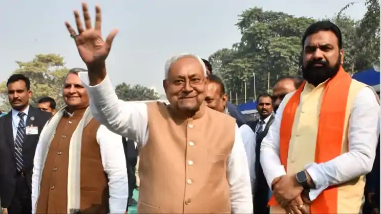 एक्शन मोड में मुख्यमंत्री नीतीश कुमार, गयाजी पहुंचे; दो दिन तक विकास कार्यों की करेंगे गहन समीक्षा