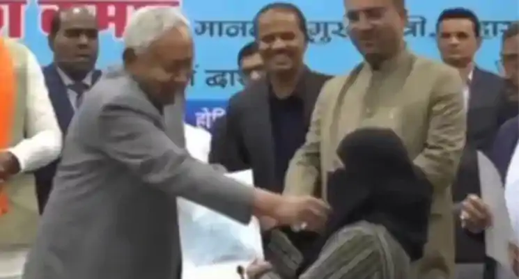 नकाब कांड पर बढ़ा विवाद, डॉक्टर नुसरत ने बिहार छोड़ा, बोलीं- अब नौकरी जॉइन नहीं करूंगी