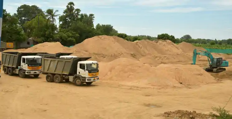 अवैध बालू कारोबार पर बहरागोड़ा प्रशासन का प्रहार, मोधाबेड़ा में 15 हजार CFT बालू जब्त