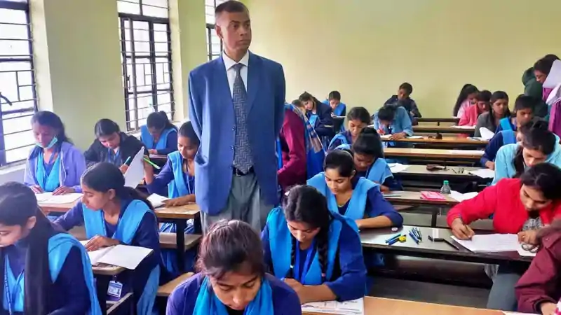 आज से बिहार बोर्ड मैट्रिक वार्षिक परीक्षा शुरू, 1699 सेंटर्स पर 15 लाख स्टूडेंट देंगे परीक्षा बिहार मैट्रिक वार्षिक परीक्षा