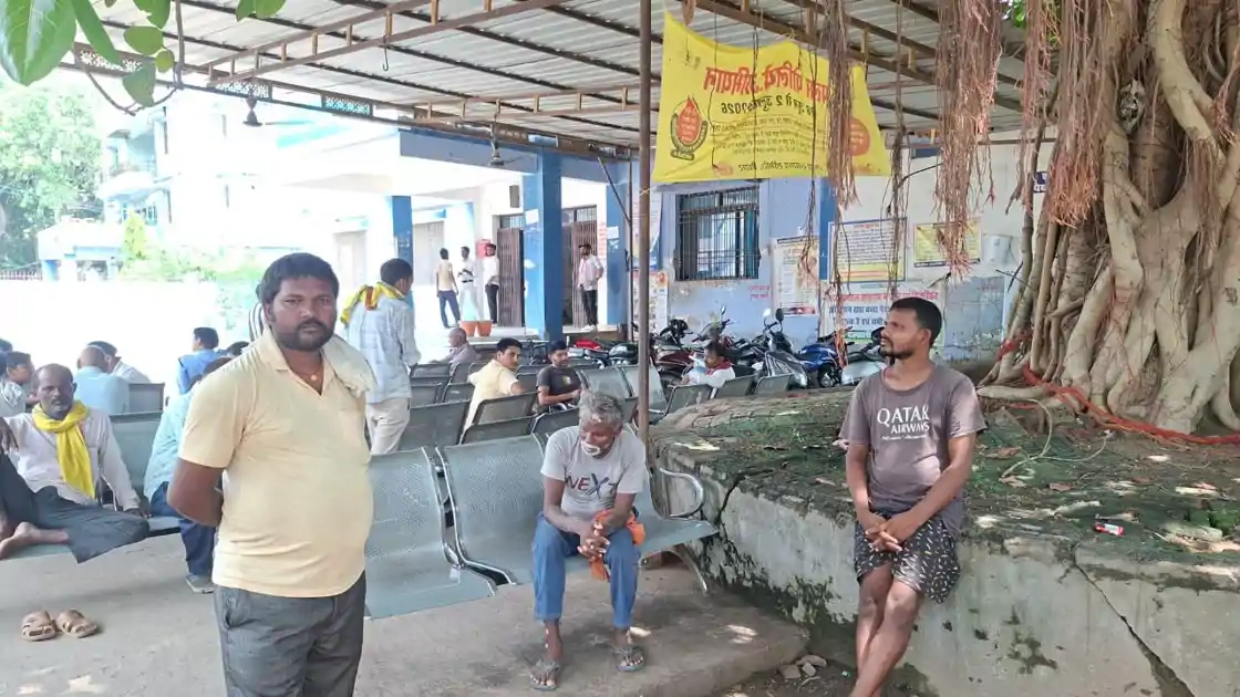 मोबाइल ने 3 महीने में उजाड़ दिया घर, पति ने उठाया खौफनाक कदम