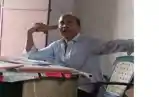 बिहार के इस स्कूल में समय से पहले छुट्टी, गाली-गलौज, बंद शौचालय और बदहाल भोजन व्यवस्था