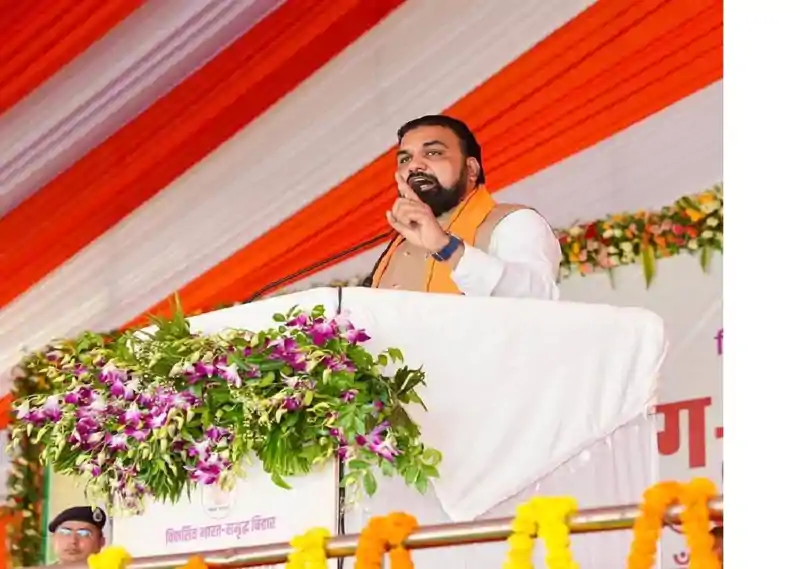 बिहार के सभी 534 प्रखंडों में खुलेंगे सरस्वती विद्या निकेतन मॉडल स्कूल, सांसद, मंत्री, अफसर और गरीब के बच्चे एक साथ पढ़ेंगे बिहार के सभी 534 प्रखंडों में खुलेंगे सरस्वती विद्या निकेतन मॉडल स्कूल, सांसद, मंत्री, अफसर और गरीब के बच्चे एक साथ पढ़ेंगे