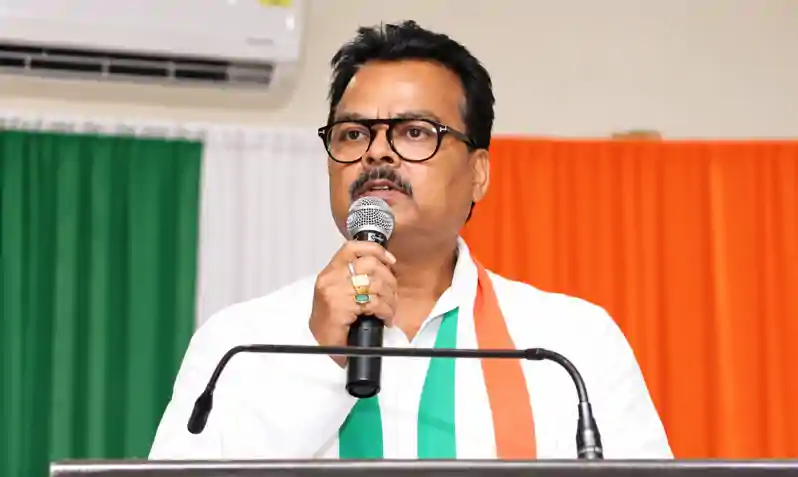 कांग्रेस के शहरी और ग्रामीण कमिटियों के गठन की घोषणा, प्रदेश महासचिव ने जताया आभार कांग्रेस के शहरी और ग्रामीण कमिटियों के गठन की घोषणा, प्रदेश महासचिव ने जताया आभार