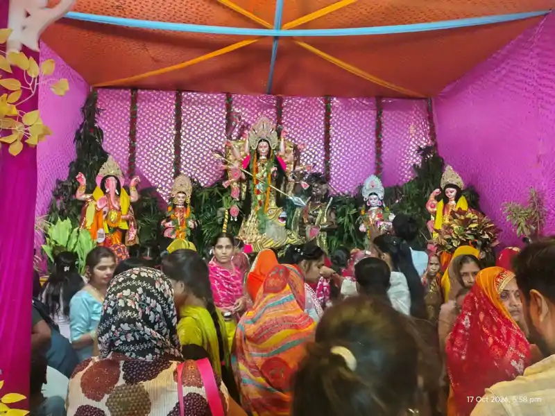 आज खुलेगा मां दुर्गा का पट, दर्शन को उमड़ेगी श्रद्धालुओं की भीड़