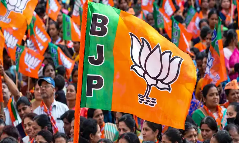 मिशन-2027 की तैयारी में जुटी BJP, इन्हें मिली है खास जिम्मेदारी मिशन-2027 की तैयारी में जुटी BJP, इन्हें मिली है खास जिम्मेदारी