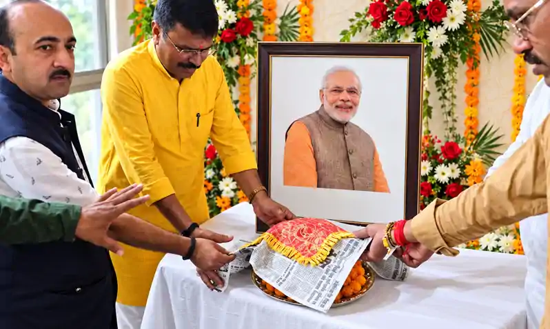 मोतिहारी में भी मना PM मोदी का जन्मदिन, खास प्रदर्शनी का हुआ आयोजन मोतिहारी में भी मना PM मोदी का जन्मदिन, खास प्रदर्शनी का हुआ आयोजन