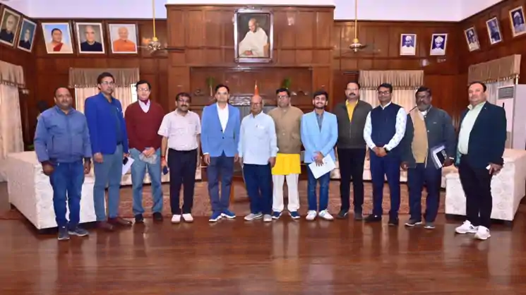 राष्ट्रीय युवा दिवस पर होगा ‘रक्तदान महायज्ञ’, राज्यपाल के निर्देश पर तैयारियों में जुटा प्रशासन