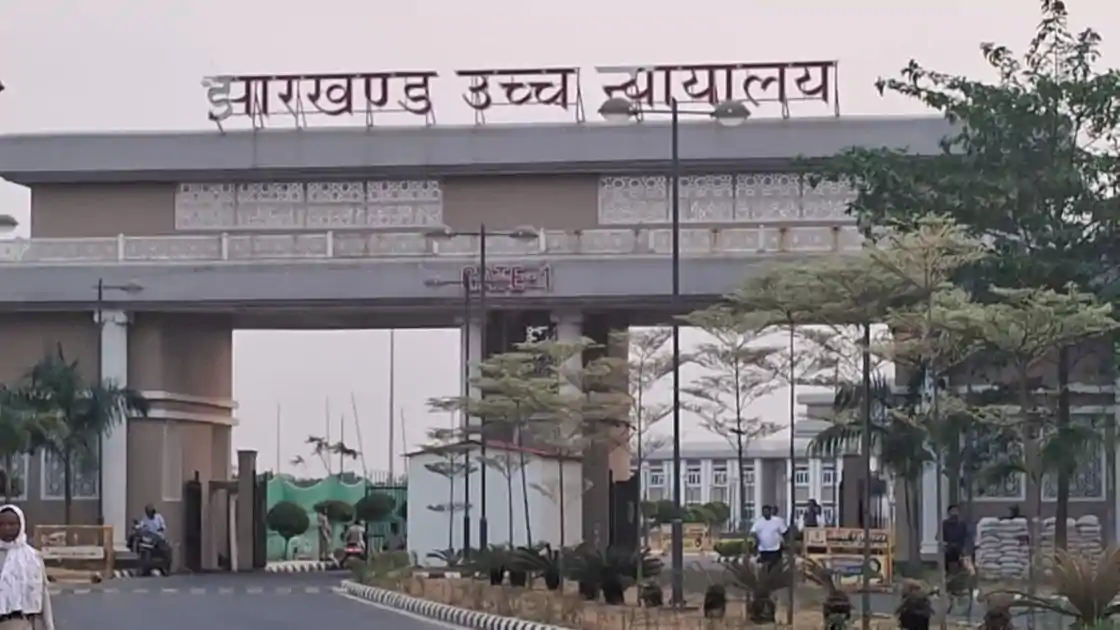 ED के समन की अवहेलना मामले में CM हेमंत की याचिका पर हाईकोर्ट में सुनवाई 