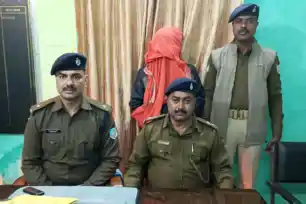 बैंक लॉकर से 30 लाख की चोरी का भंडाफोड़, आजादनगर पुलिस के हत्थे चढ़ा आरोपी