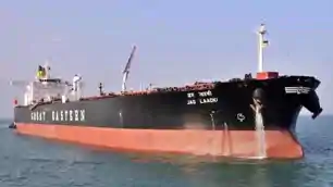 गुजरात : होर्मुज तनाव के बीच भी जारी तेल सप्लाई! ‘ऑपरेशन संकल्प’ के बीच सुरक्षित मुंद्रा पहुंचा ‘जग लाडकी’ टैंकर