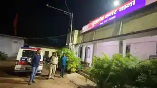 रांची में देर रात पुलिस व्यवस्था की जांच, SSP राकेश रंजन ने कई थानों का किया अचानक दौरा