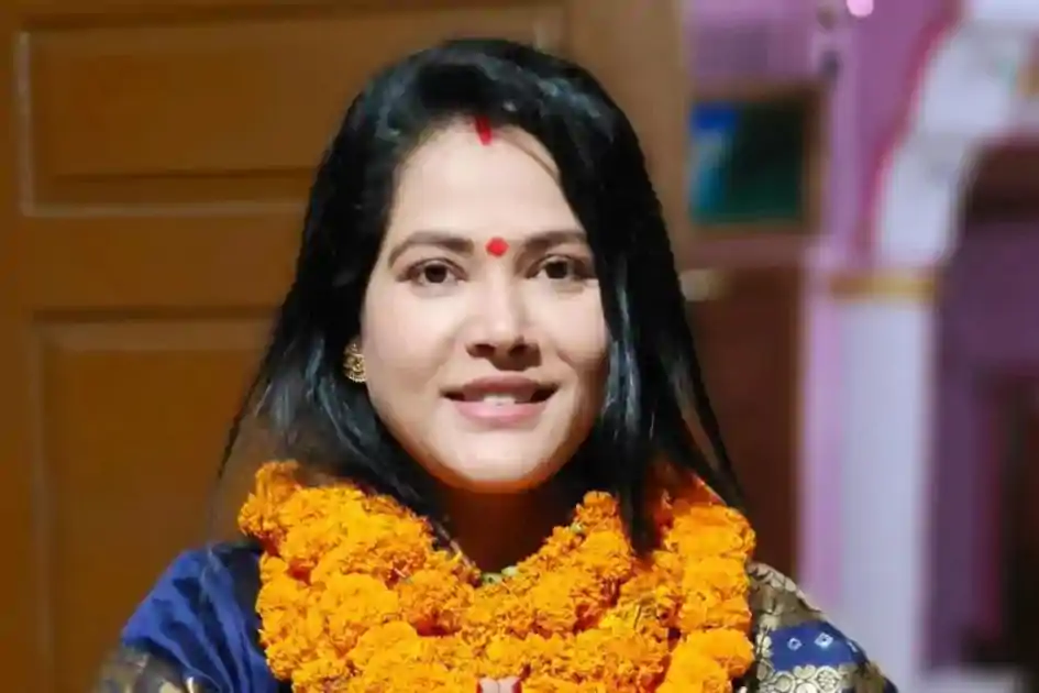 वोटिंग से पहले NDA का एक विकेट गिरा! एक्ट्रेस से नेता बनीं लोजपा प्रत्याशी नहीं लड़ पाएंगी चुनाव