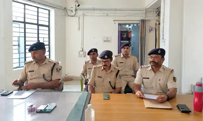 भतीजे ने हीं रची थी चाची के साथ लूट की साजिश, 2 किशोर निरुद्ध भतीजे ने हीं रची थी चाची के साथ लूट की साजिश, 2 किशोर निरुद्ध