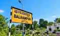 यूपी: पूजा पंडाल के बाहर वीडियो देख रहे लोगों को कार ने रौंदा, 3 की मौत, कई घायल