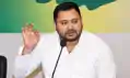 तेजस्वी ने कहा- विपक्षी पार्टियों के नाम, चुनाव चिह्न व बैंक खातों को लूट रही BJP