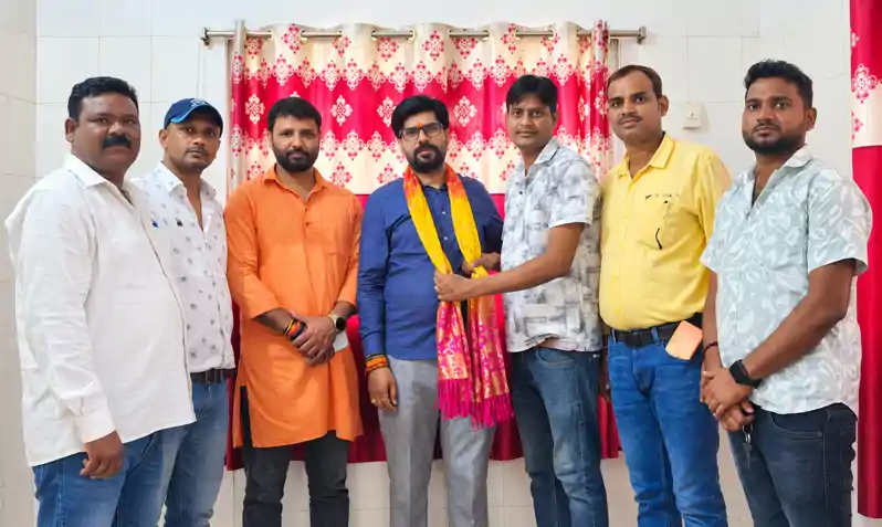 भाजपा प्रदेश सह संयोजक बनने पर मनीष दुबे का भव्य स्वागत, कार्यकर्ताओं में उत्साह