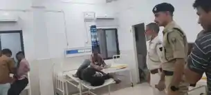 मूर्ति विसर्जन के दौरान ट्रक और ट्रैक्टर में भीषण टक्कर, एक की मौत, दर्जनों घायल, आक्रोशित लोगों ने ट्रक में लगाई आग