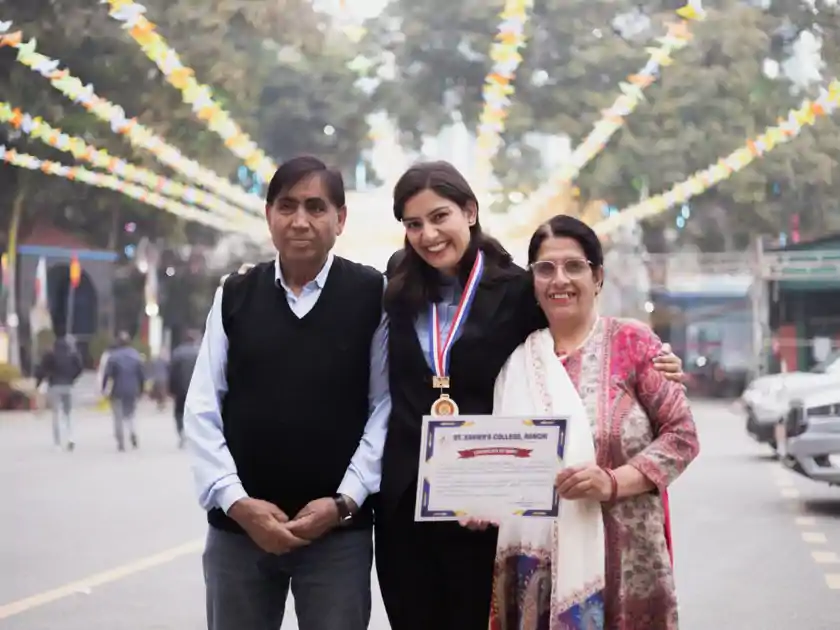 रांची : सेंट ज़ेवियर कॉलेज की छात्रा बरूज को मिला वैन विंकल मेमोरियल सम्मान