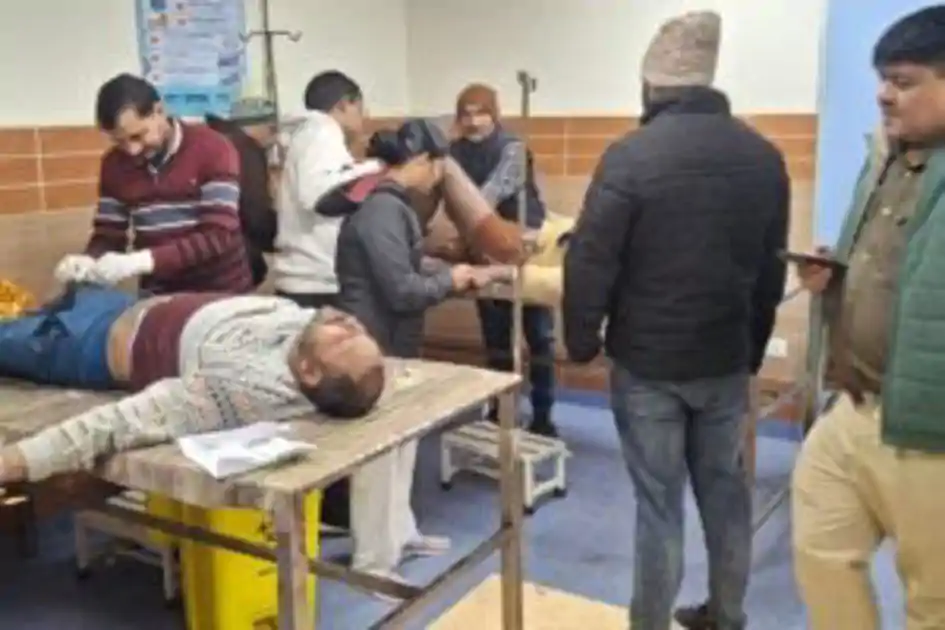 सारण: डॉक्टर किडनैपिंग केस में ताबड़तोड़ एक्शन, दो बदमाशों को पुलिस ने दौड़ाकर मारी गोली