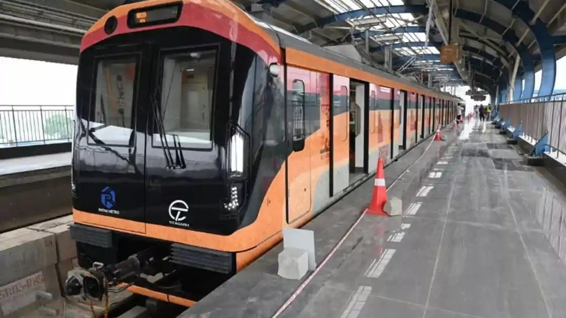 भारी नुकसान में पटना मेट्रो, खर्च लाखों में और आमदनी हजारों में