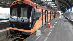 भारी नुकसान में पटना मेट्रो, खर्च लाखों में और आमदनी हजारों में