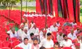 जिस जगह से एमपी हैं अखिलेश, वहीं नहीं एकत्र हो पायी भीड़, कार्यकारिणी हुई भंग