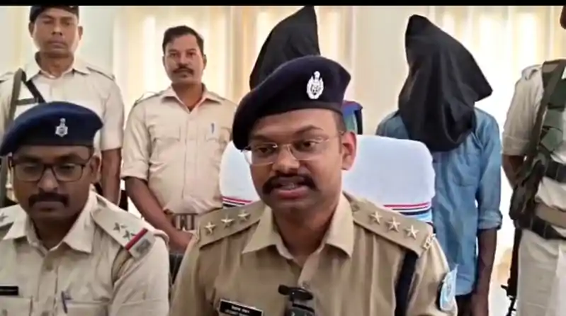 पहले हत्या की, फिर पुलिस को दी सूचना! कोंका गोप हत्याकांड में दो गिरफ्तार, जीजा-साला... पहले हत्या की, फिर पुलिस को दी सूचना! कोंका गोप हत्याकांड में दो गिरफ्तार, जीजा-साला...
