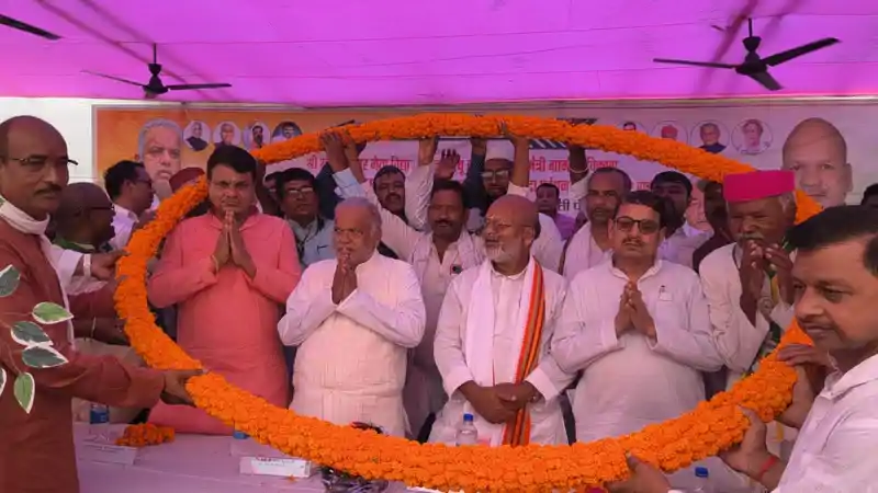 एनडीए सम्मान समारोह में ग्रामीण विकास और आपदा प्रबंधन मंत्री ने की कई घोषणाएं एनडीए सम्मान समारोह में ग्रामीण विकास और आपदा प्रबंधन मंत्री ने की कई घोषणाएं