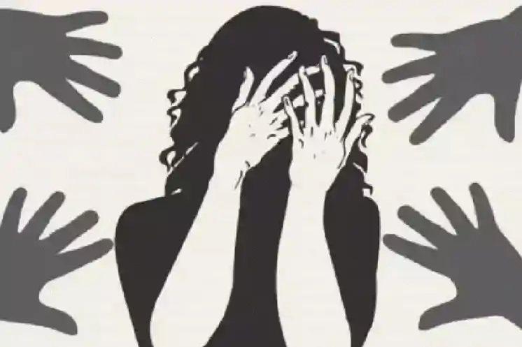 टाटीसिल्वे : सेना की वर्दी में दरिंदा, स्टेशन पर खड़ी सेना की ट्रेन में महिला से दु*ष्कर्म, आरोपी गिरफ्तार 