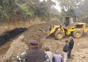 झरिया में अवैध कोयला खनन पर करारा प्रहार, BCCL ने बंद कराई खदानें 