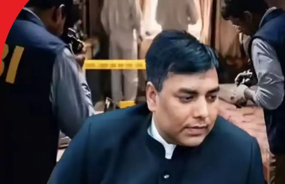 कौन हैं IPS राजीव रंजन? CBI की कमान संभाल रहे अधिकारी पर टिकी पटना NEET छात्रा मौत केस की जांच