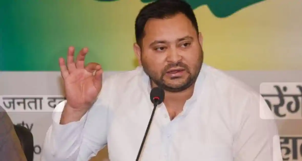 तेजस्वी यादव का ‘ऑपरेशन क्लीन’, भितरघाती और निष्क्रिय नेताओं पर गिरेगी गाज, पार्टी दफ्तर में नियमित बैठेंगे