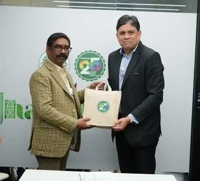 हिताची के रीजनल हेड ने CM हेमंत से की मुलाकात, पावर सिस्टम, ट्रांसमिशन टेक्नोलॉजी और उन्नत अवसंरचना को लेकर हुई चर्चा